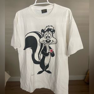 vintage rare 1994 warner bros pepe le pew t shirt xl